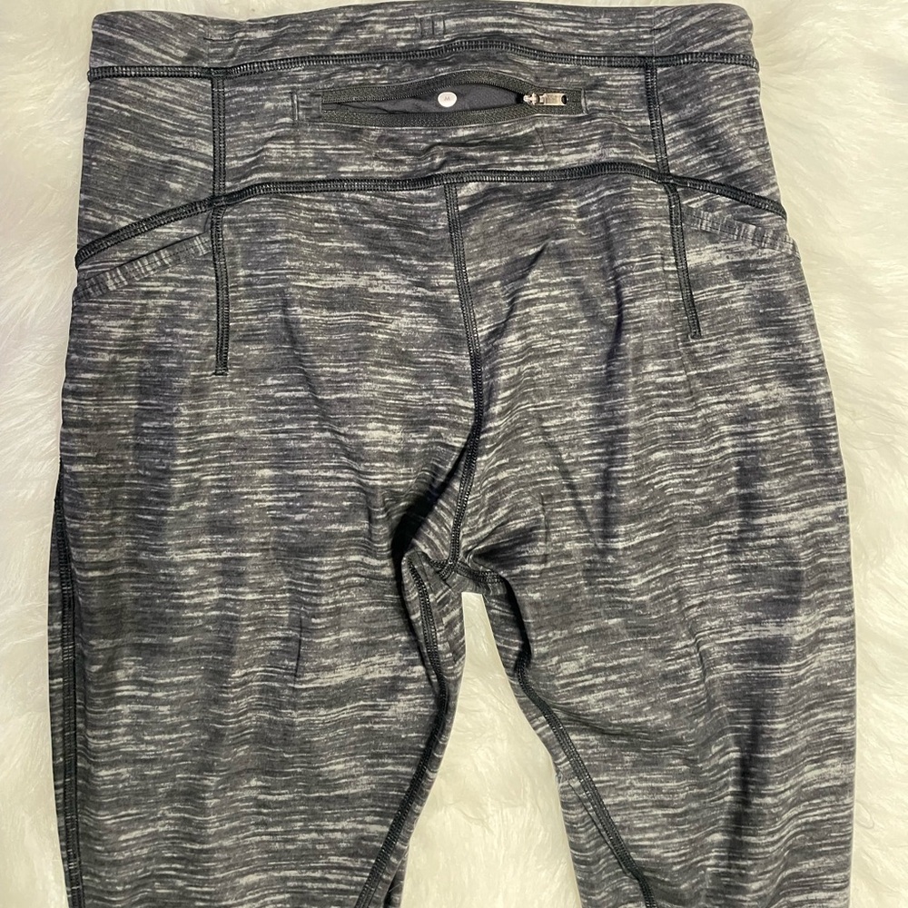 Lululemon men size medium